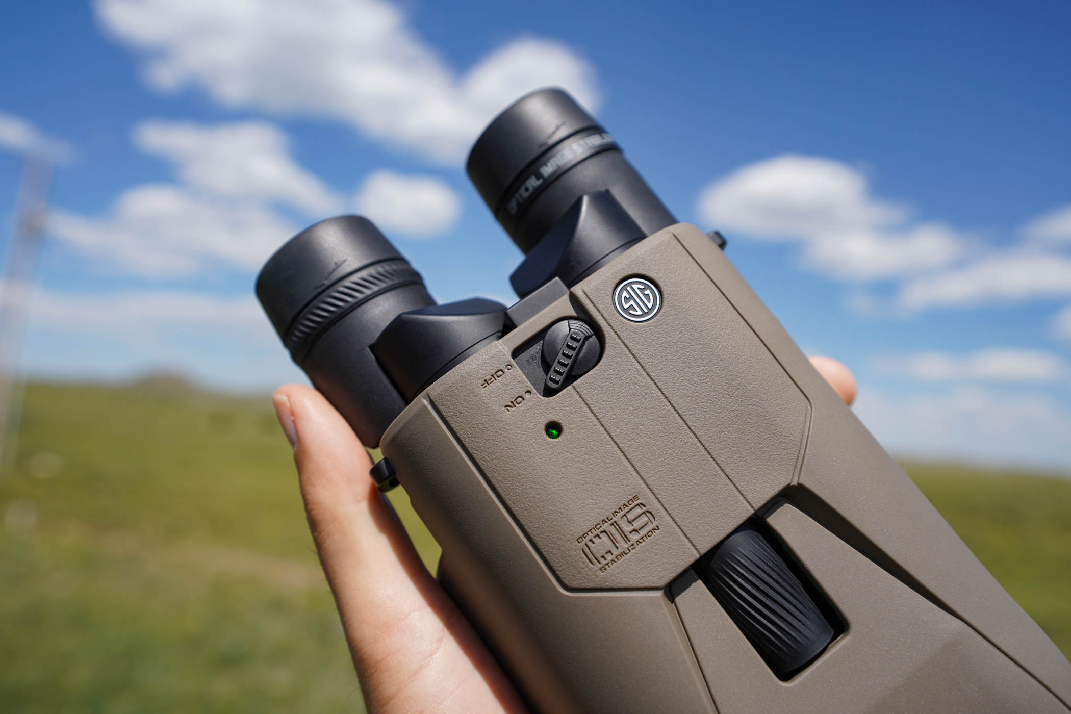 Save Over 0 on these Image-Stabilized Binoculars