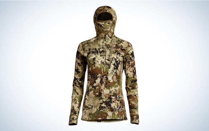  We tested the Sitka Fanatic Quarter Zip Hoodie for Ladies.