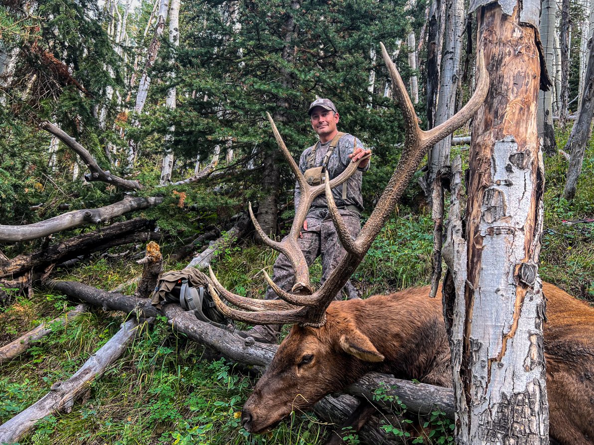 The author tested the best elk hunting packs by carrying light and heavy loads in them.