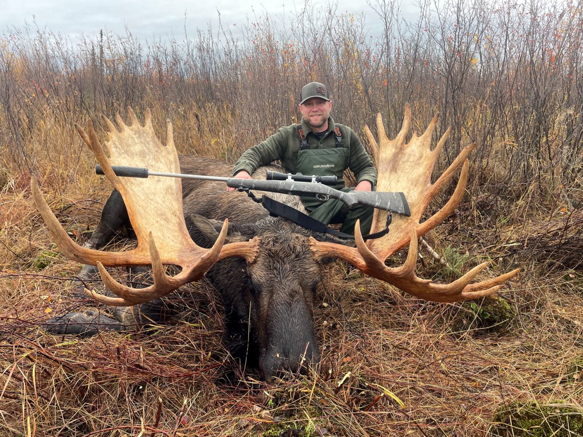 Bull moose taken with best suppressor on .308