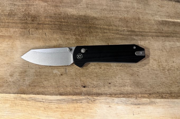 One of the Hottest New Knives Is on Sale for Black Friday