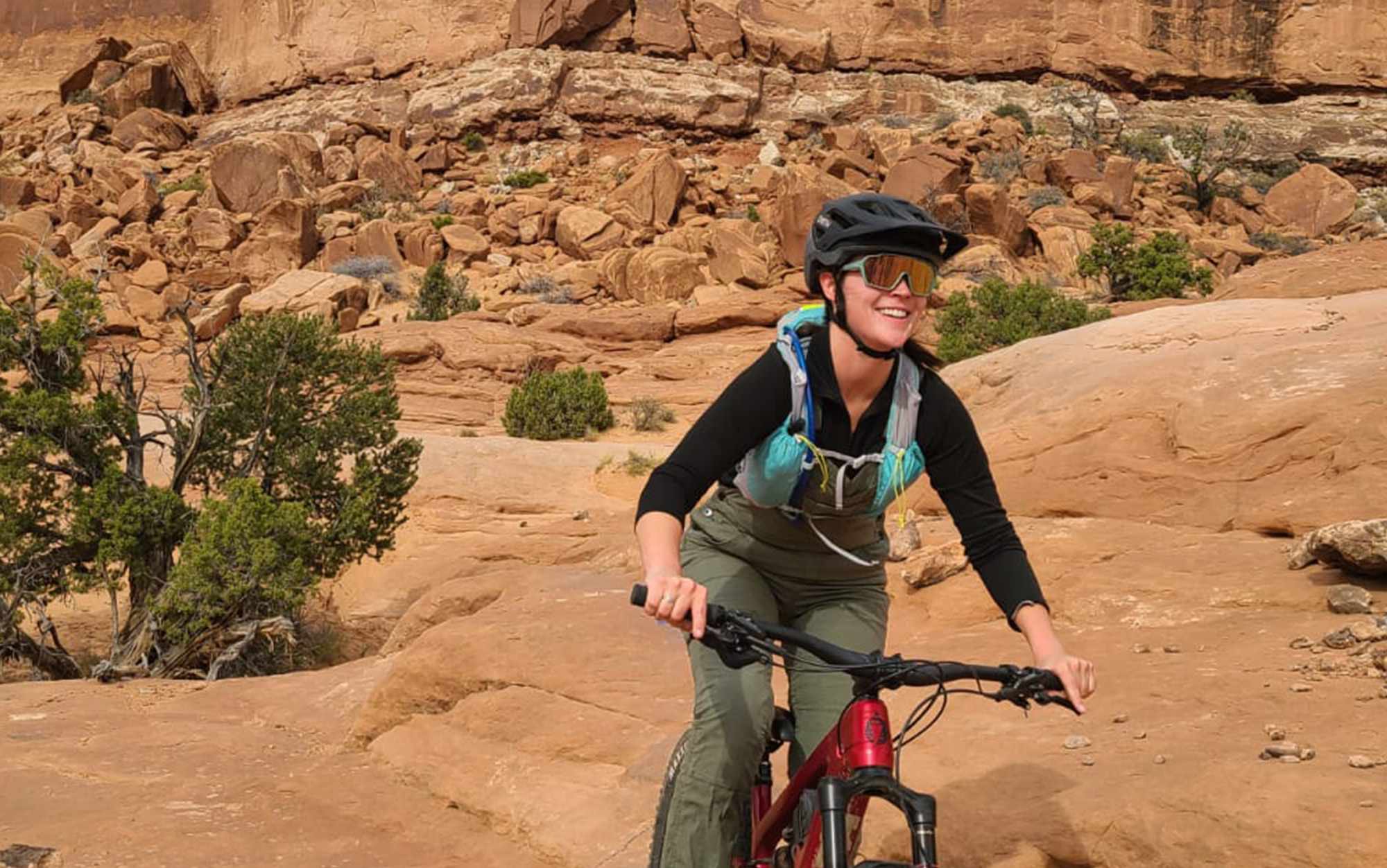 Author rides in Smith Payroll helmet.