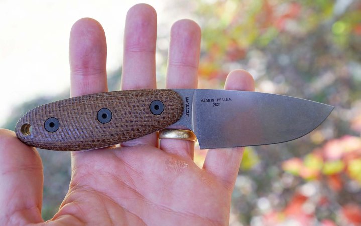  Best hunting knife for skinning, the ESEE Sencillo.