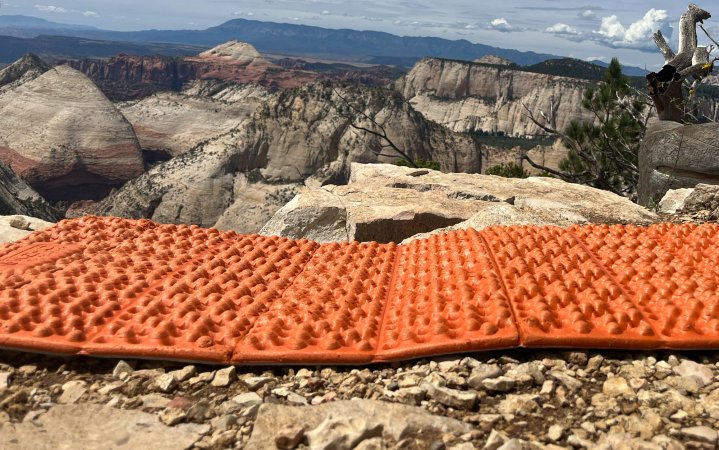  We tested the Nemo Switchback foam sleeping pad for backpacking.